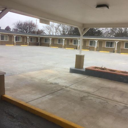 Ranch Motel Liberal Exterior photo